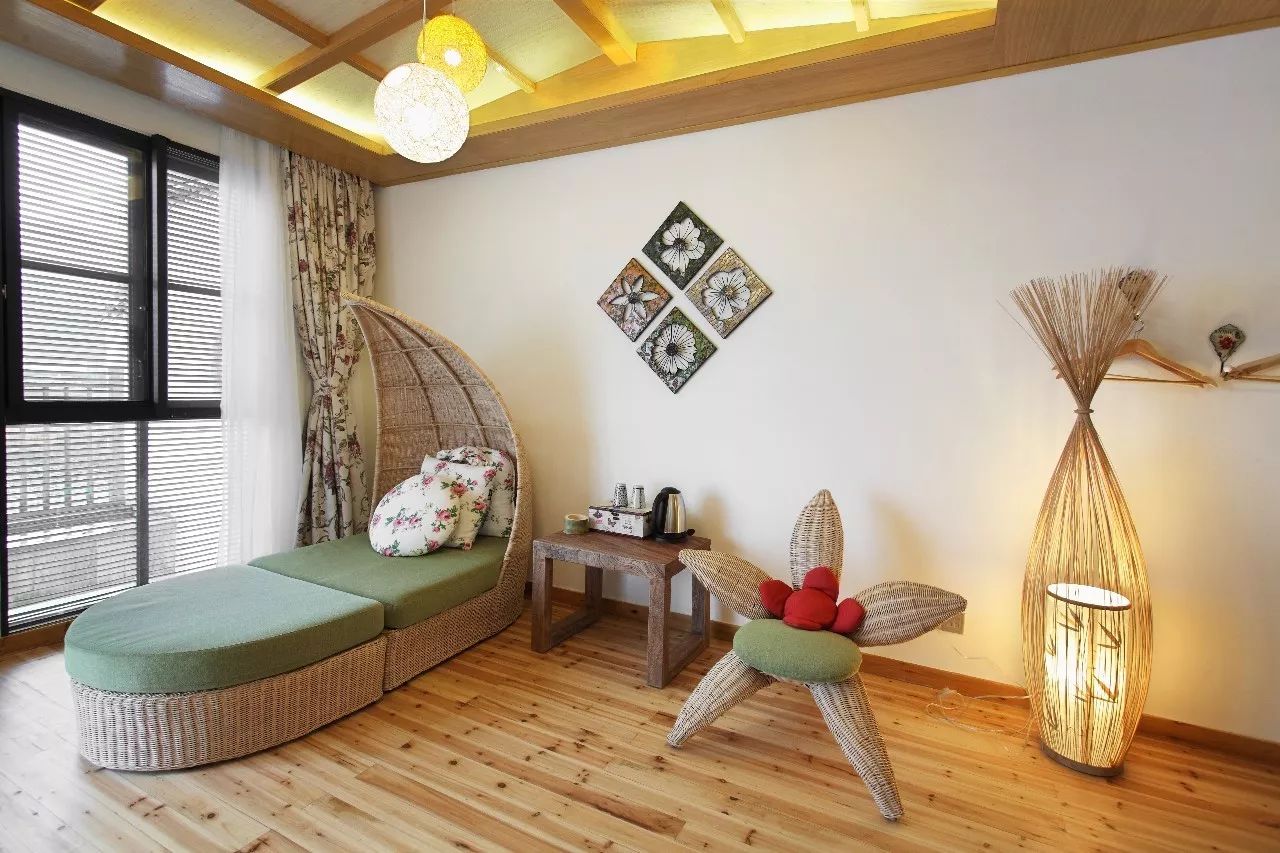 寧波·花雨醉，品花間一壺酒聽雨后醉朦朧