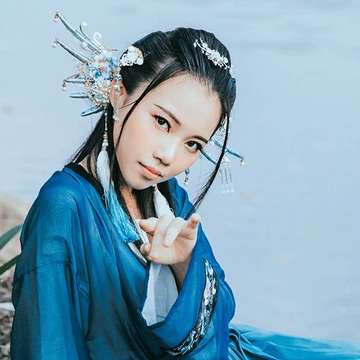 人魚傳說妖艷頭像，唯美古風(fēng)女子頭像