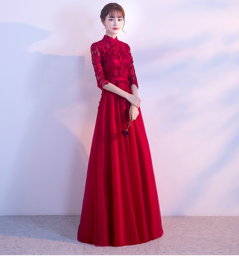 復(fù)古蕾絲中式禮服，優(yōu)雅時尚晚禮服