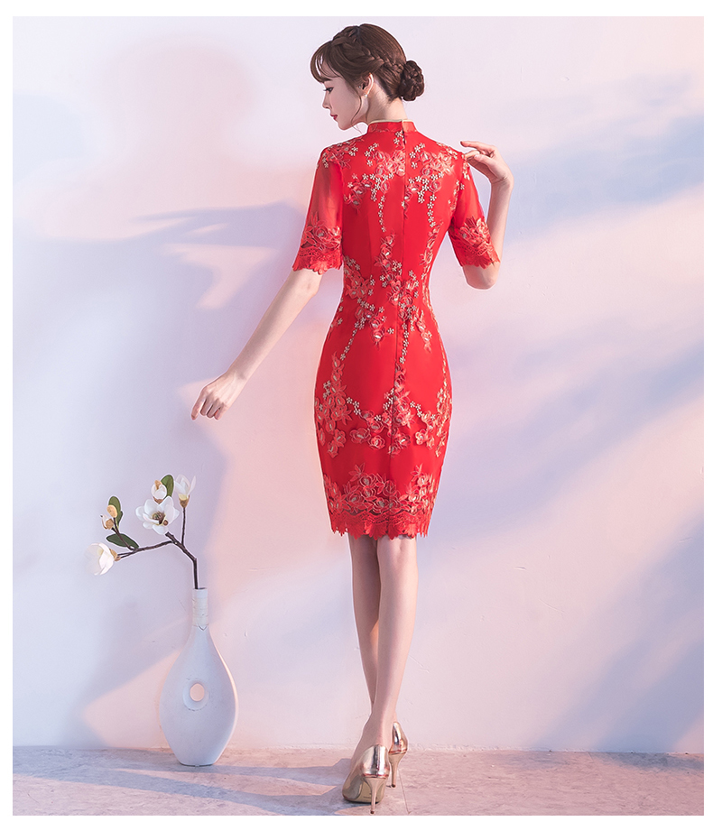 典雅復(fù)古唯美中式禮服，短款奢華中式繡花旗袍