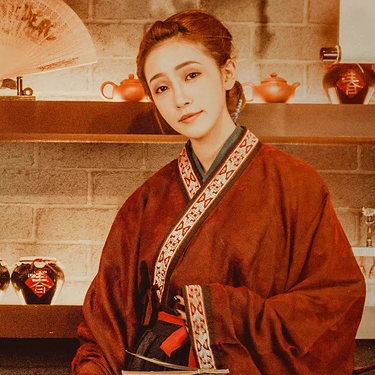 畫情唯美頭像，唯美古風(fēng)女子真人頭像