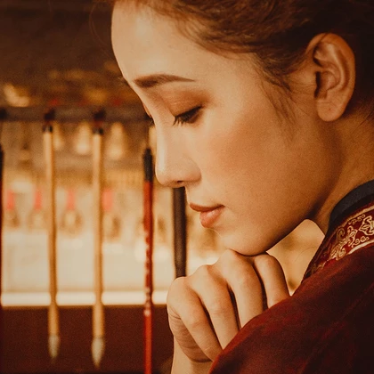 畫情唯美頭像，唯美古風(fēng)女子真人頭像