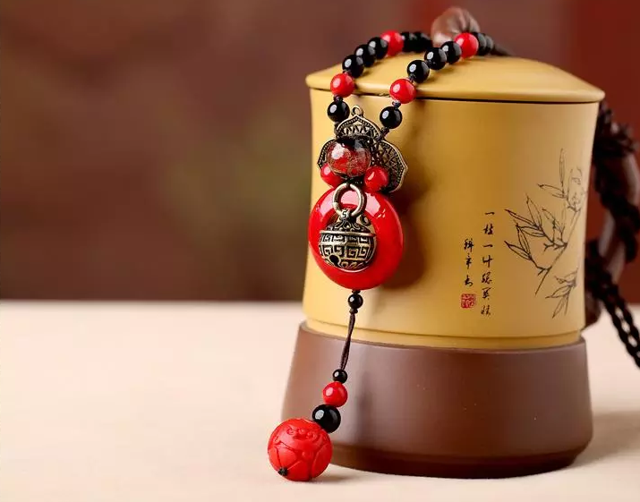 赤子心匠心啟航閱讀項鏈復(fù)古紅色吊墜毛衣鏈