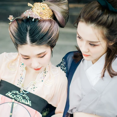 竹林山寺閨蜜古風(fēng)頭像，唯美古風(fēng)女子真人頭像