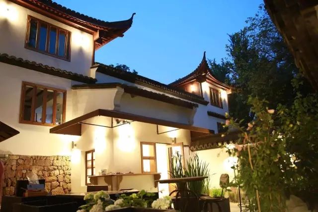 秋意正濃，與8家最美民宿一起相約杭州