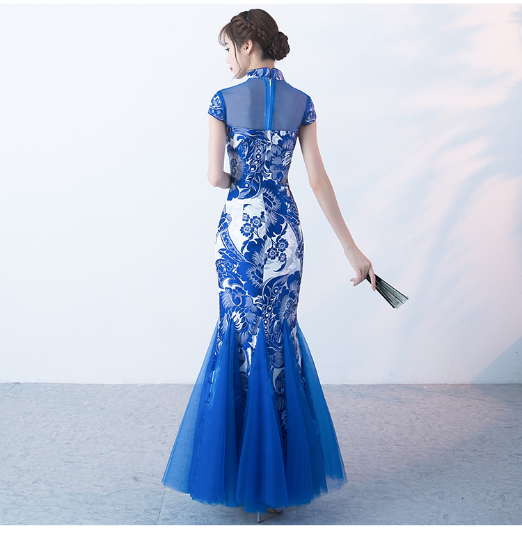 匠心啟航閱讀青花瓷旗袍，復古優(yōu)雅魚尾旗袍裙