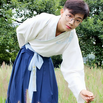 文藝范漢服男生頭像，唯美古風真人頭像