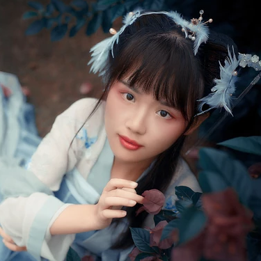 淺藍漢服小清新頭像，唯美古風女生真人頭像
