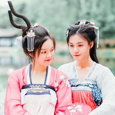 溫暖情誼閨蜜頭像，唯美古風(fēng)女子真人頭像