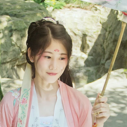 綠陰樹下閨蜜頭像，唯美古風(fēng)女子頭像