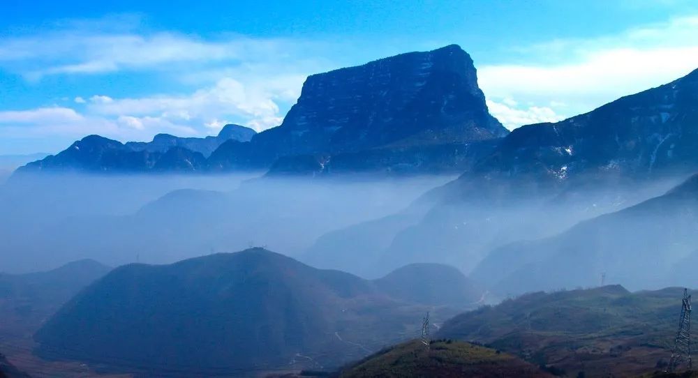 皇木鎮(zhèn)·壹間房，住進(jìn)云霧間愛上一座城