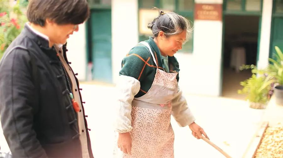 皇木鎮(zhèn)·壹間房，住進(jìn)云霧間愛上一座城