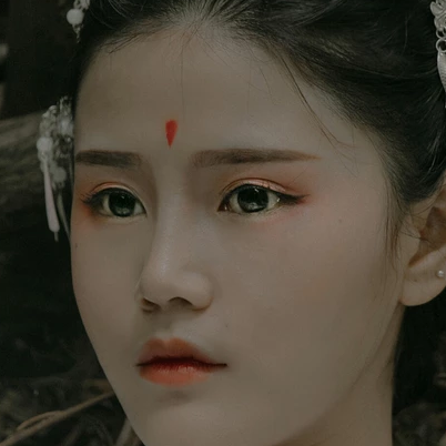 白衣素紗女子頭像像，唯美古風(fēng)女子真人頭像