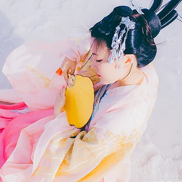 冰雪美人飄逸唯美頭像，唯美古風(fēng)女子頭像