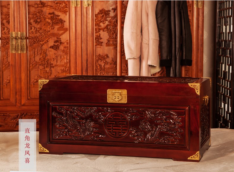美觀實用雙喜樟木箱，精美雕花木箱子