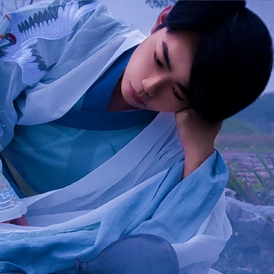 文藝品酒男生頭像，唯美古風(fēng)真人頭像