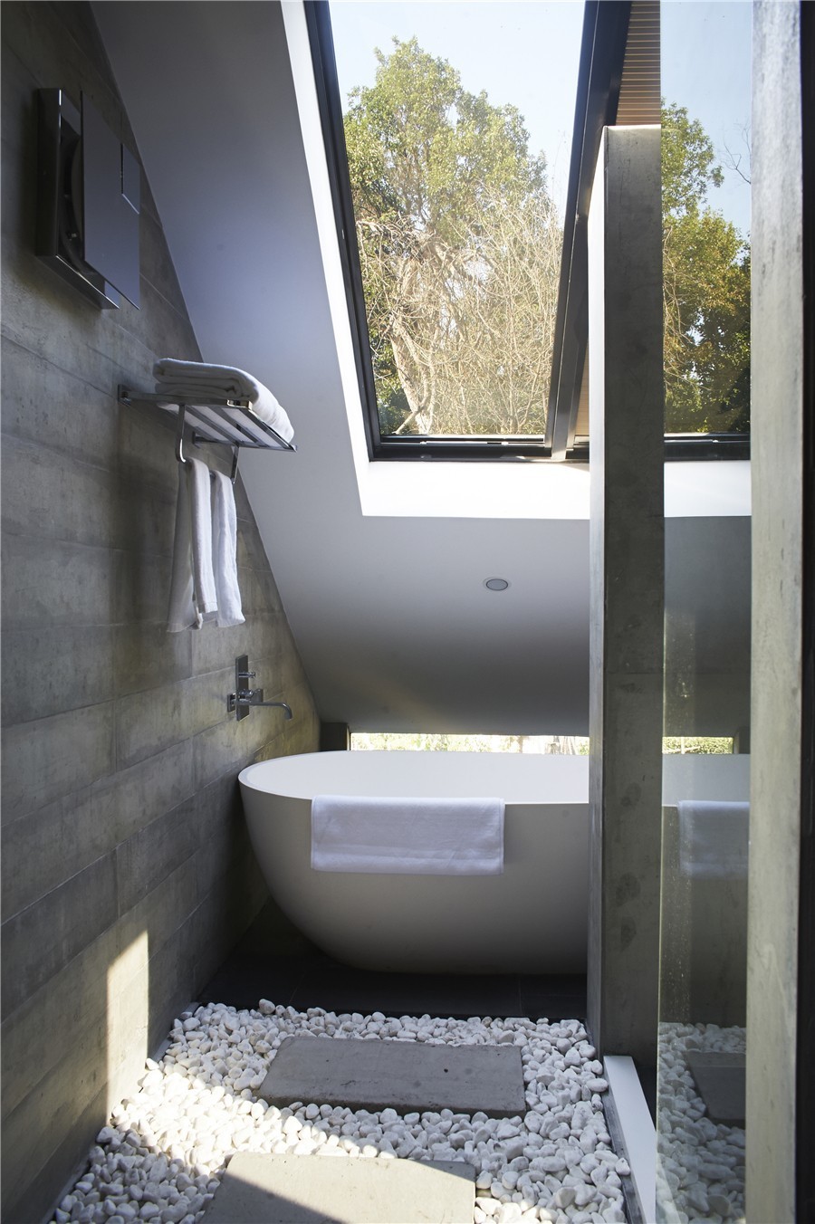 杭州·棲遲，還是那個(gè)獨(dú)一無(wú)二的黑白灰