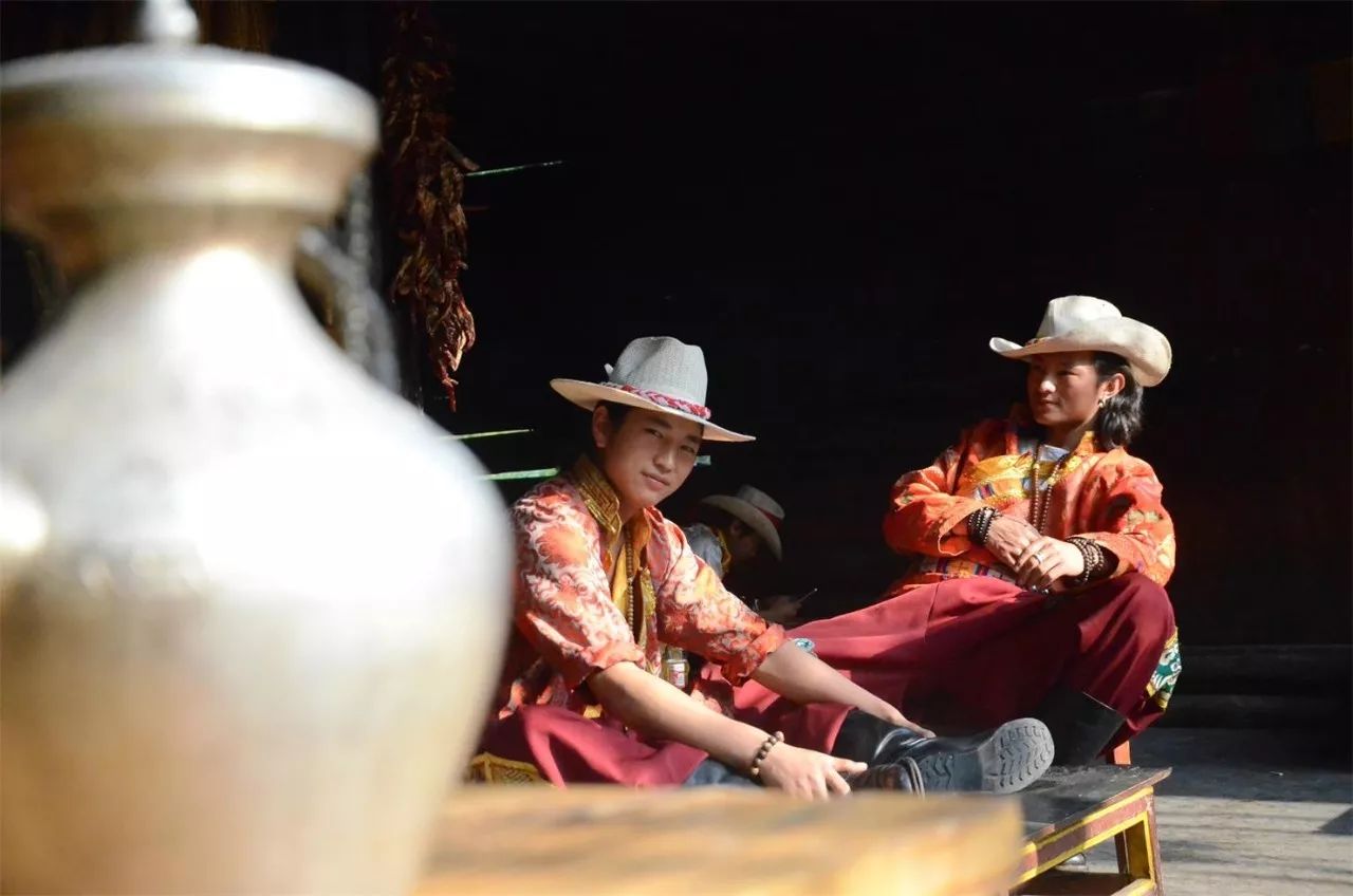 瀘沽湖·野火集，時光匆忙別錯過年輕的瘋狂