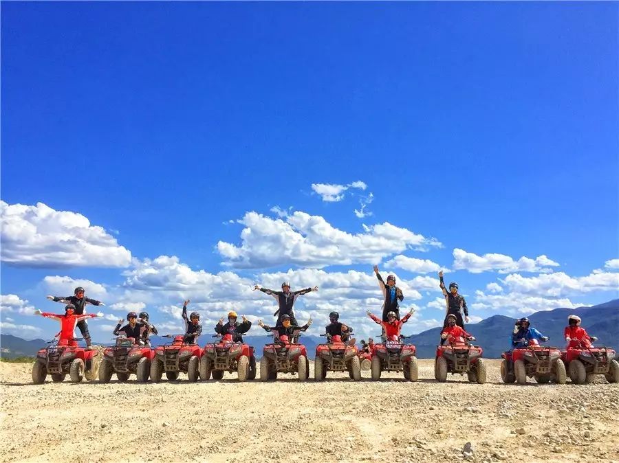 瀘沽湖·野火集，時光匆忙別錯過年輕的瘋狂