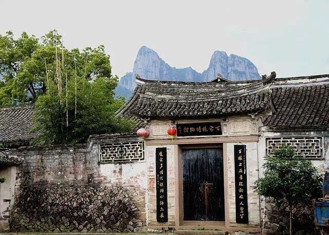 麗水·云逸遠山，在牡丹亭有個仲夏夜之夢