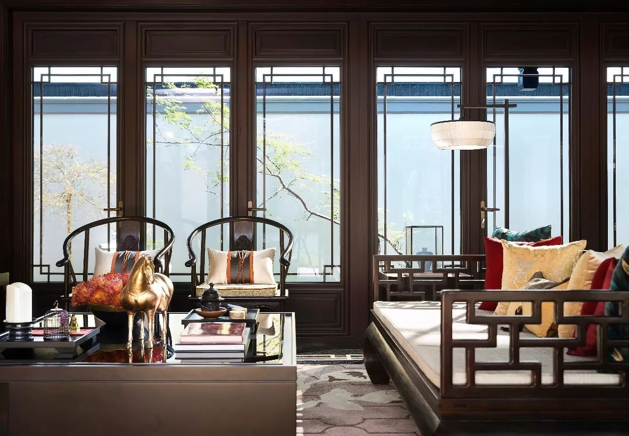 詩意匠心啟航閱讀元素的中式大宅裝修設(shè)計