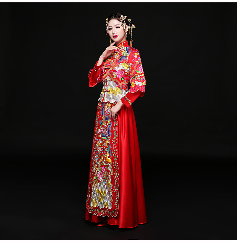 古典秀禾服中式禮服，時(shí)尚匠心啟航閱讀新娘禮服