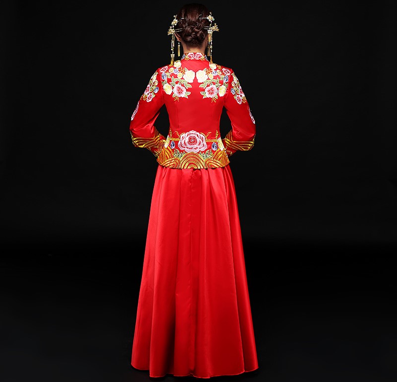 傳統(tǒng)經典中式禮服，東方之美新娘禮服