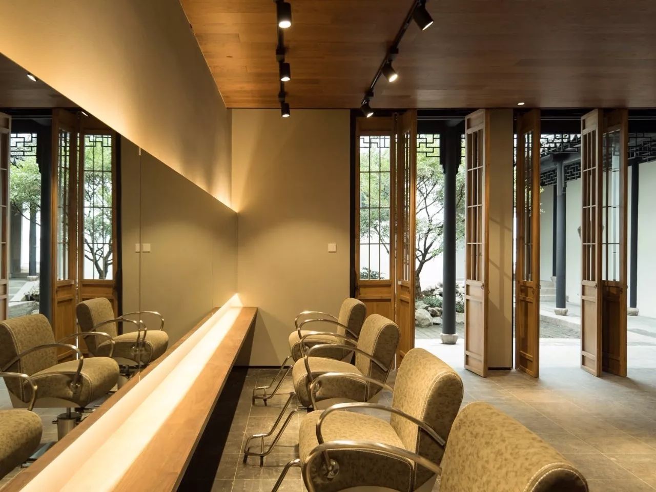 青山周平有熊公寓，一種部落式的共享生活