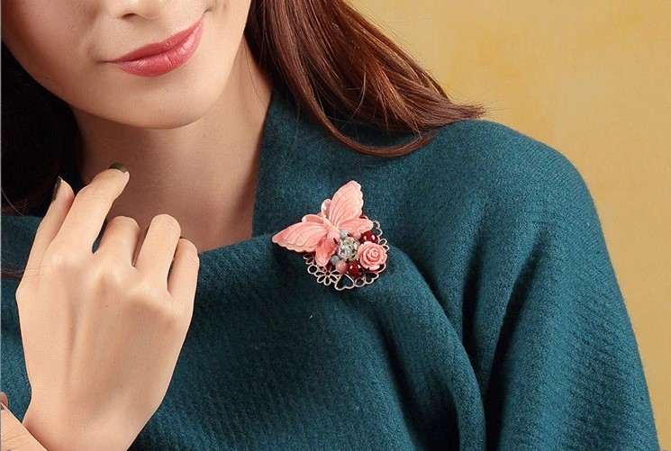 蝶舞匠心啟航閱讀古典胸針，古風(fēng)毛衣胸花