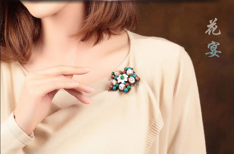 五瓣花朵古典小清新胸針，復(fù)古風(fēng)胸花飾品