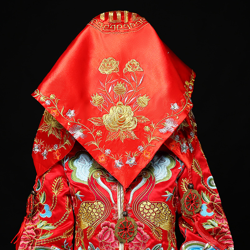 五款精美的新娘結(jié)婚紅蓋頭，中式刺繡喜帕蓋頭