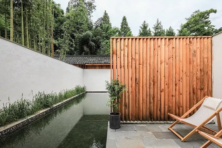 青城山·路之青城，山溝里的豬圈民宿