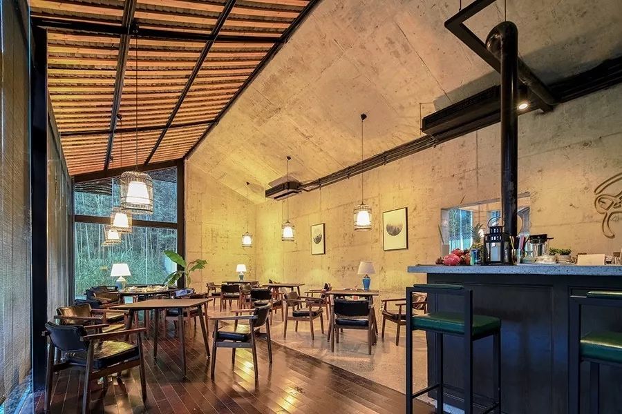 青城山·路之青城，山溝里的豬圈民宿