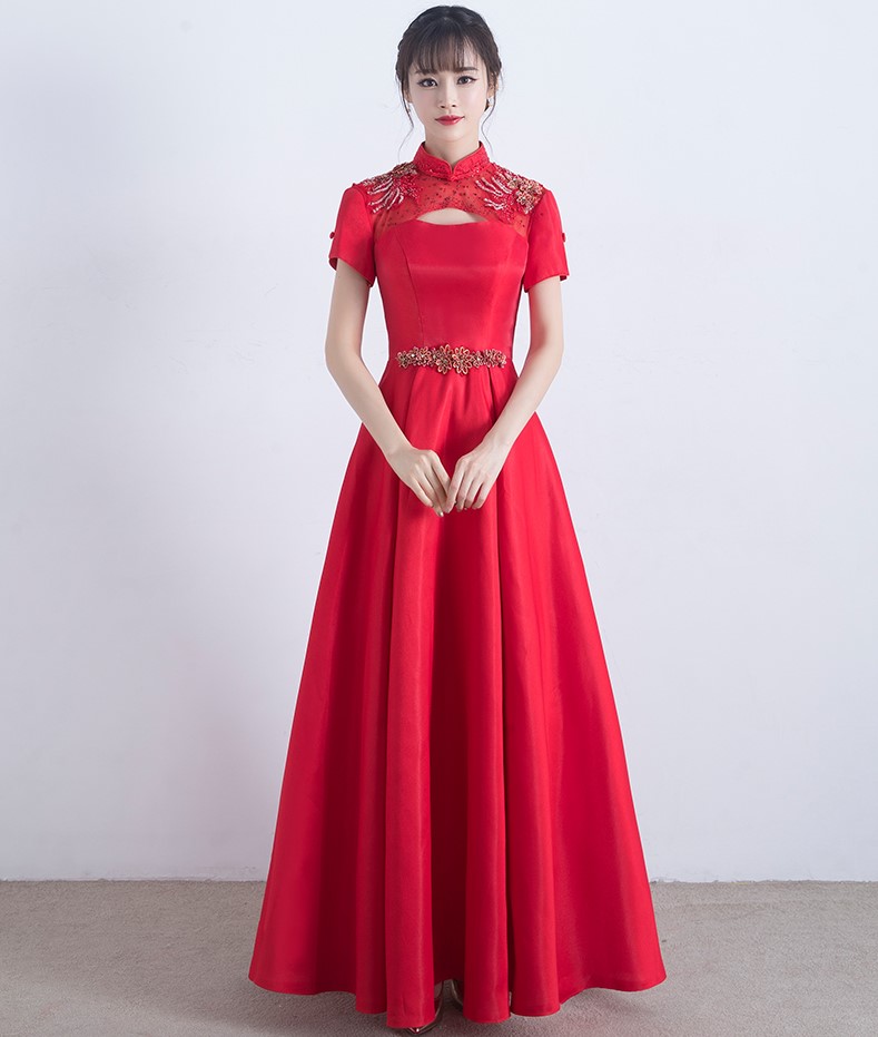 復古立領中式禮服，匠心啟航閱讀晚禮服