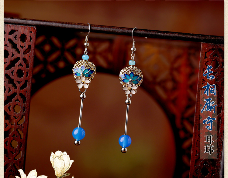 長相廝守耳環(huán)，鏤空雕花首飾