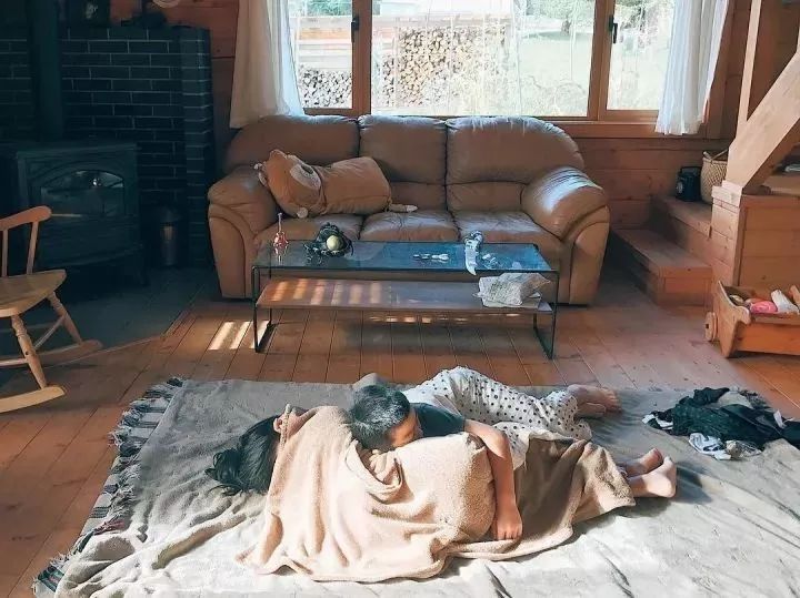 北海道的海濱小鎮(zhèn)，一家四口的日子才最幸福