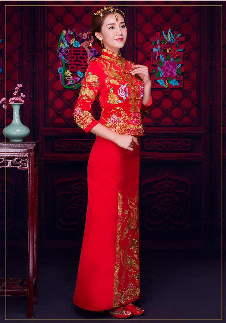 儒雅裙擺新娘禮服，魅力時(shí)尚中式禮服