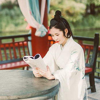 優(yōu)雅白衣女子頭像，唯美古風(fēng)真人頭像