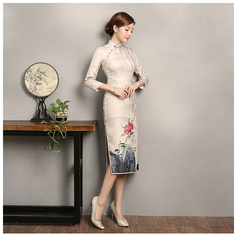 水墨山水印花染旗袍，復(fù)古匠心啟航閱讀旗袍裙