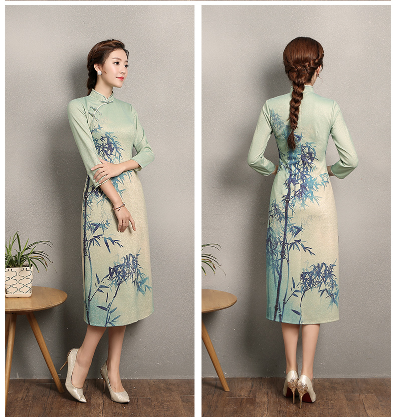淡綠羞竹印花旗袍，時尚匠心啟航閱讀旗袍裙