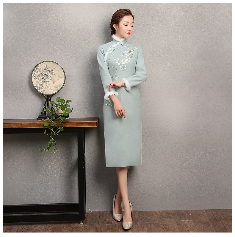 碧綠色繡花旗袍，素淡文藝旗袍裙