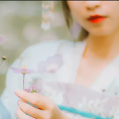 漢服女子帶傘頭像，唯美古風真人頭像