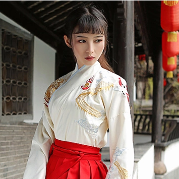 霸氣吹笛女生頭像，唯美古風(fēng)真人頭像