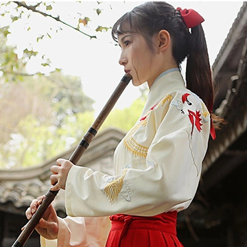 霸氣吹笛女生頭像，唯美古風(fēng)真人頭像