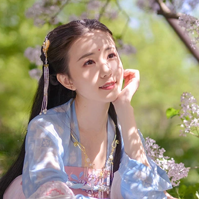 小清新帶團(tuán)扇女生頭像，唯美古風(fēng)真人頭像