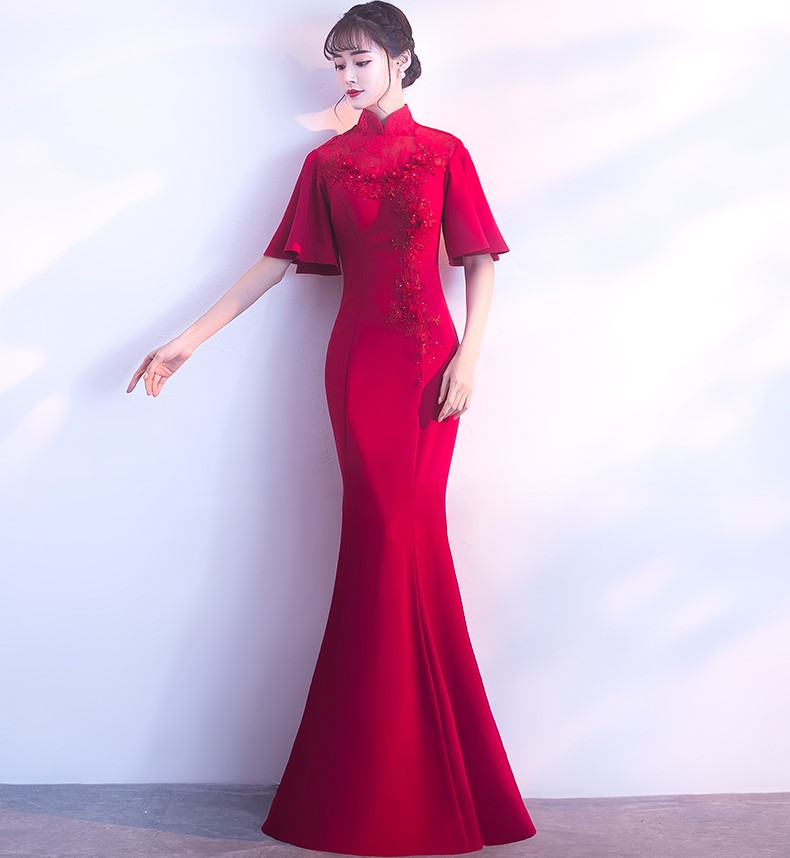 時(shí)尚喇叭袖口中式禮服，立體花朵魚(yú)尾晚禮服