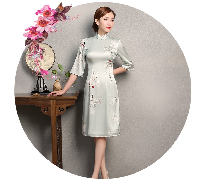 淡綠色青香印花旗袍，真絲中袖旗袍裙