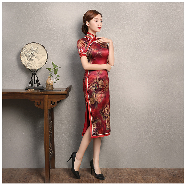 紅色復古風情旗袍，短袖印花旗袍裙