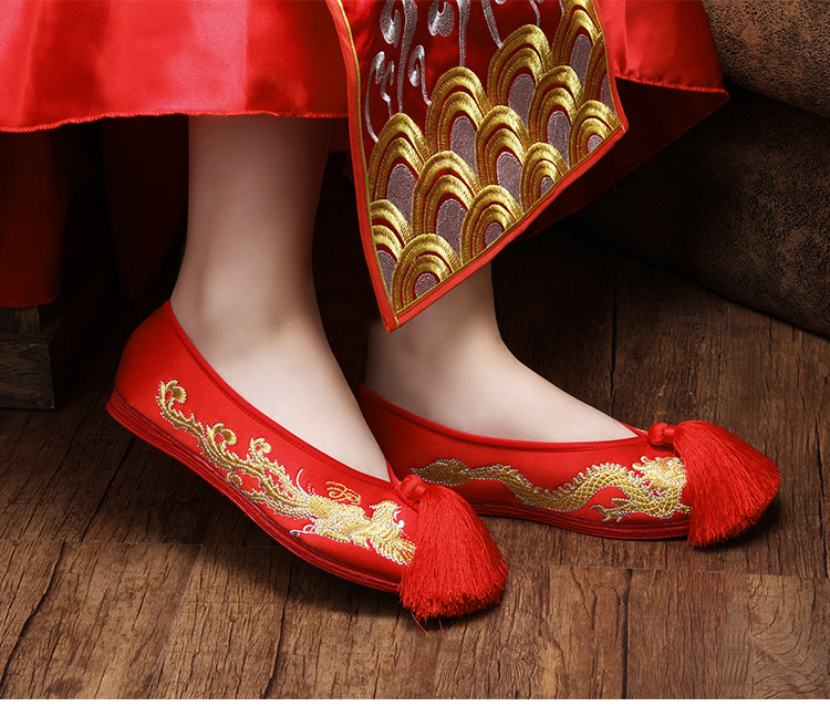 千層平底繡花鞋，流蘇新娘結婚鞋