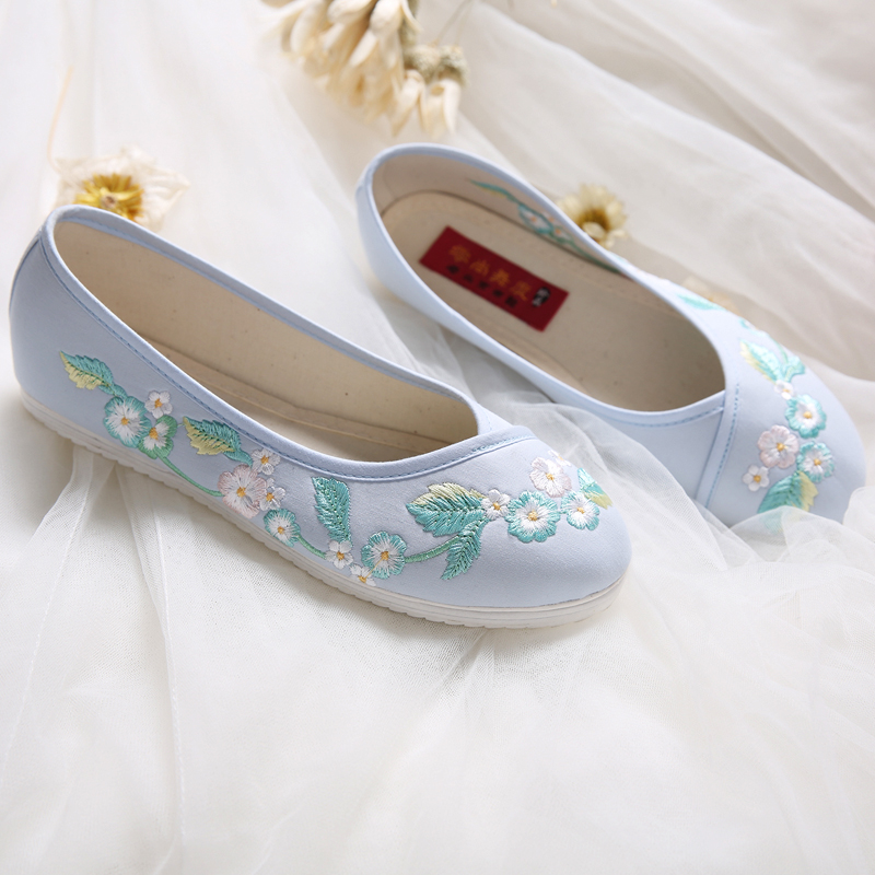 小清新花朵刺繡平底鞋，復(fù)古民族風(fēng)繡花鞋